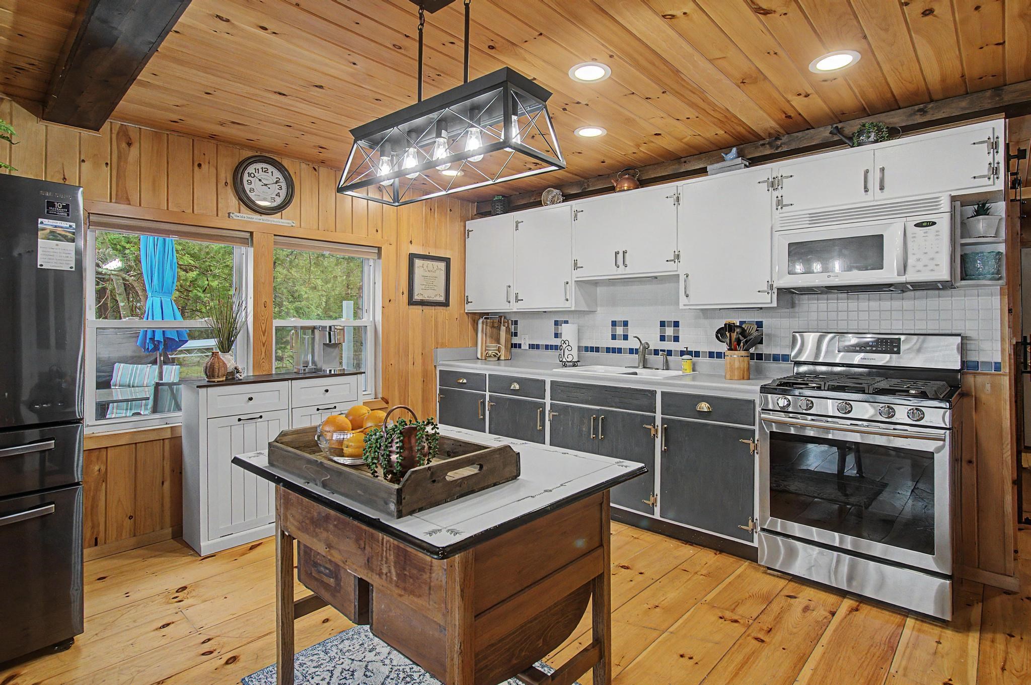 326 Mullen Shore Road Franklin, VT 05457 - Photo 21 of 60