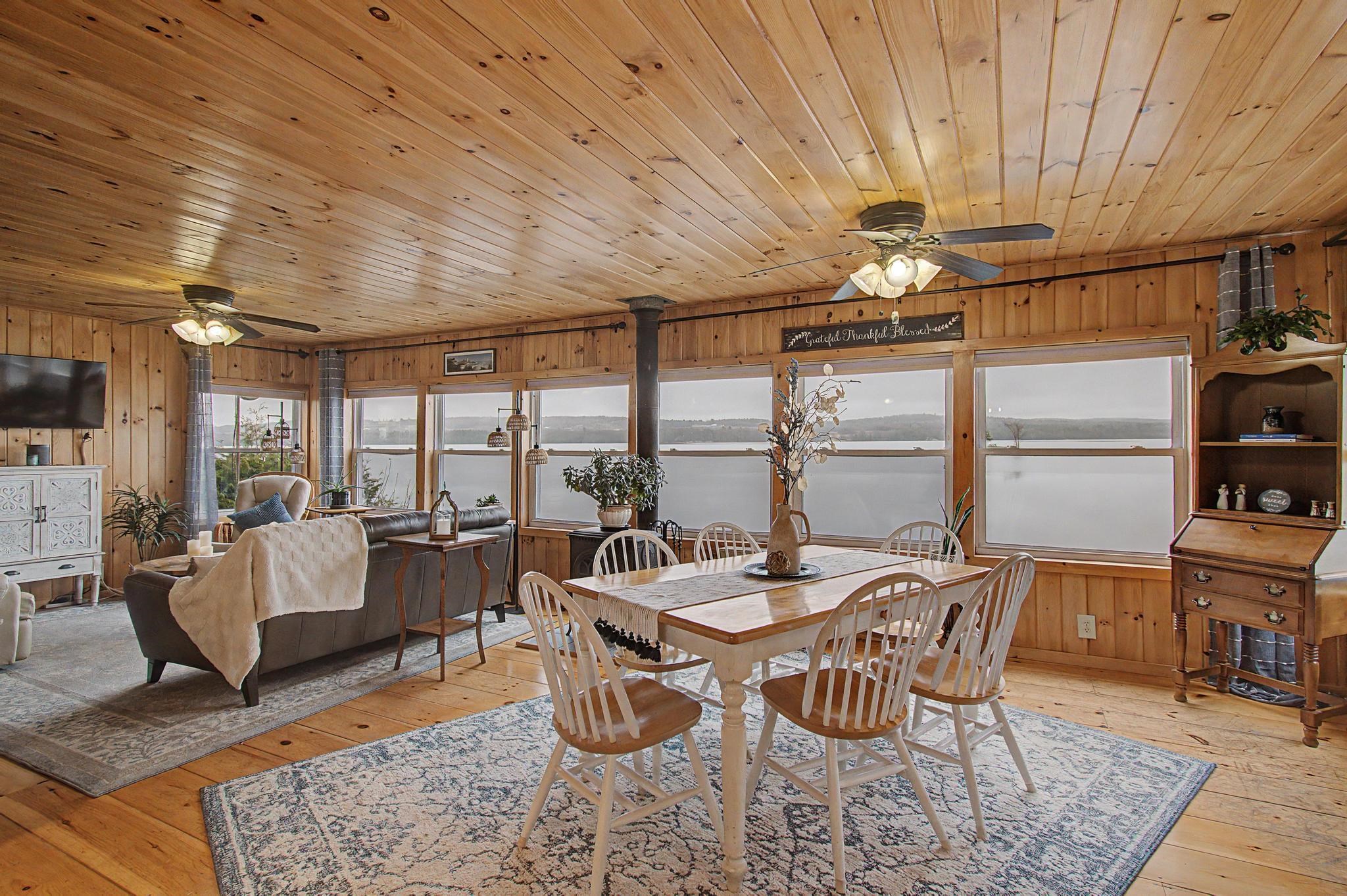 326 Mullen Shore Road Franklin, VT 05457 - Photo 5 of 60