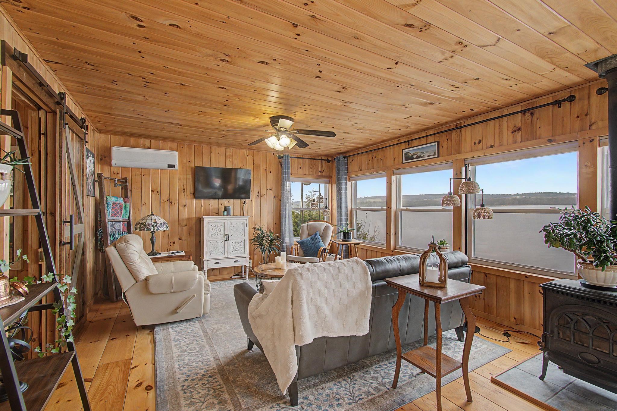 326 Mullen Shore Road Franklin, VT 05457 - Photo 7 of 60