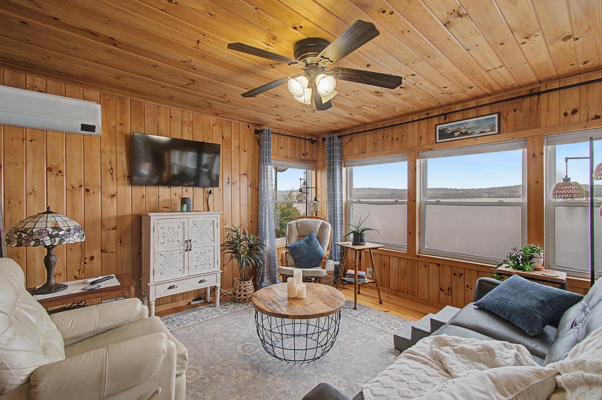 326 Mullen Shore Road Franklin, VT 05457 - Photo 9 of 60