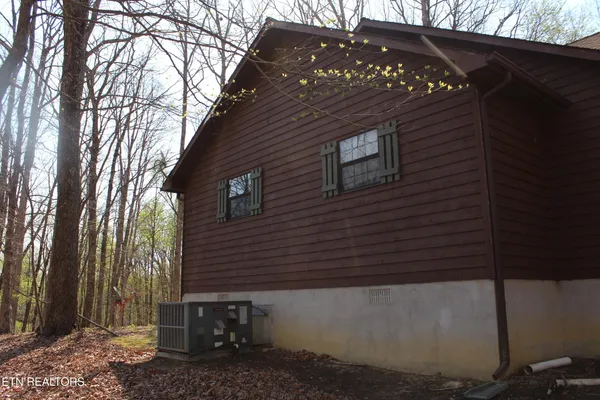 $279,500 | 108 Laurel Drive, Jamestown, TN 38556