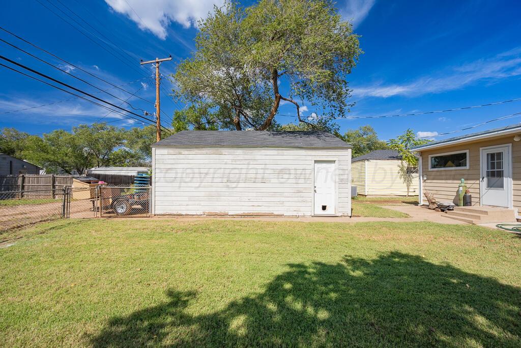 4408 South Travis Street Amarillo, TX 79110 - Photo 26 of 28 backyard 3