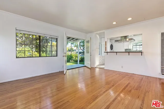 $1,649,000 | 717 Coeur D Alene Avenue, Venice, CA 90291