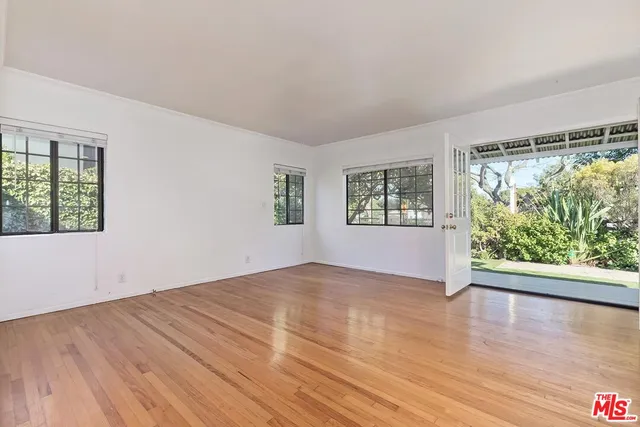 $1,649,000 | 717 Coeur D Alene Avenue, Venice, CA 90291