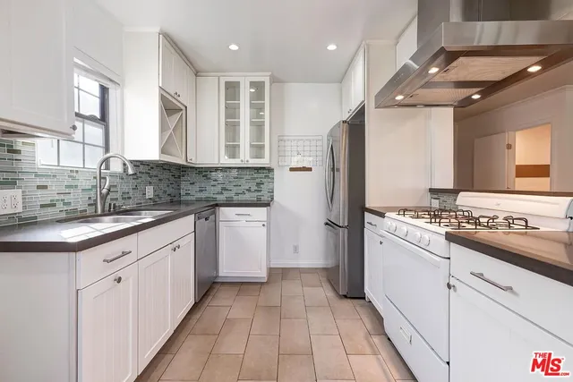 $1,649,000 | 717 Coeur D Alene Avenue, Venice, CA 90291