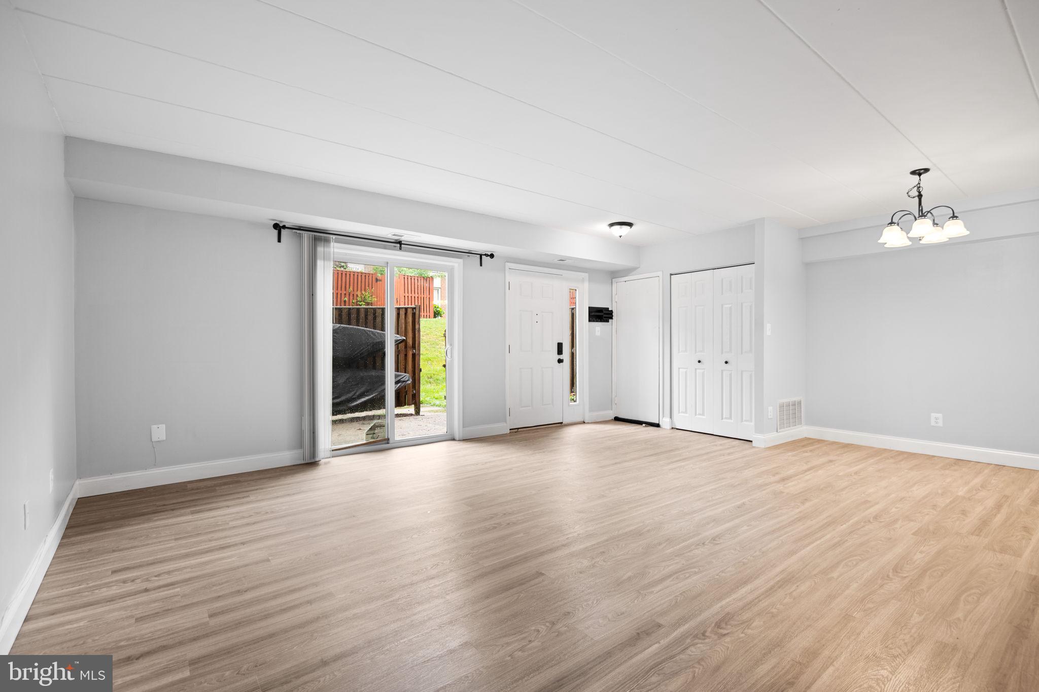 10520 Faulkner Ridge Circle, Unit 10 7 Columbia, MD 21044 - Photo 3 of 35