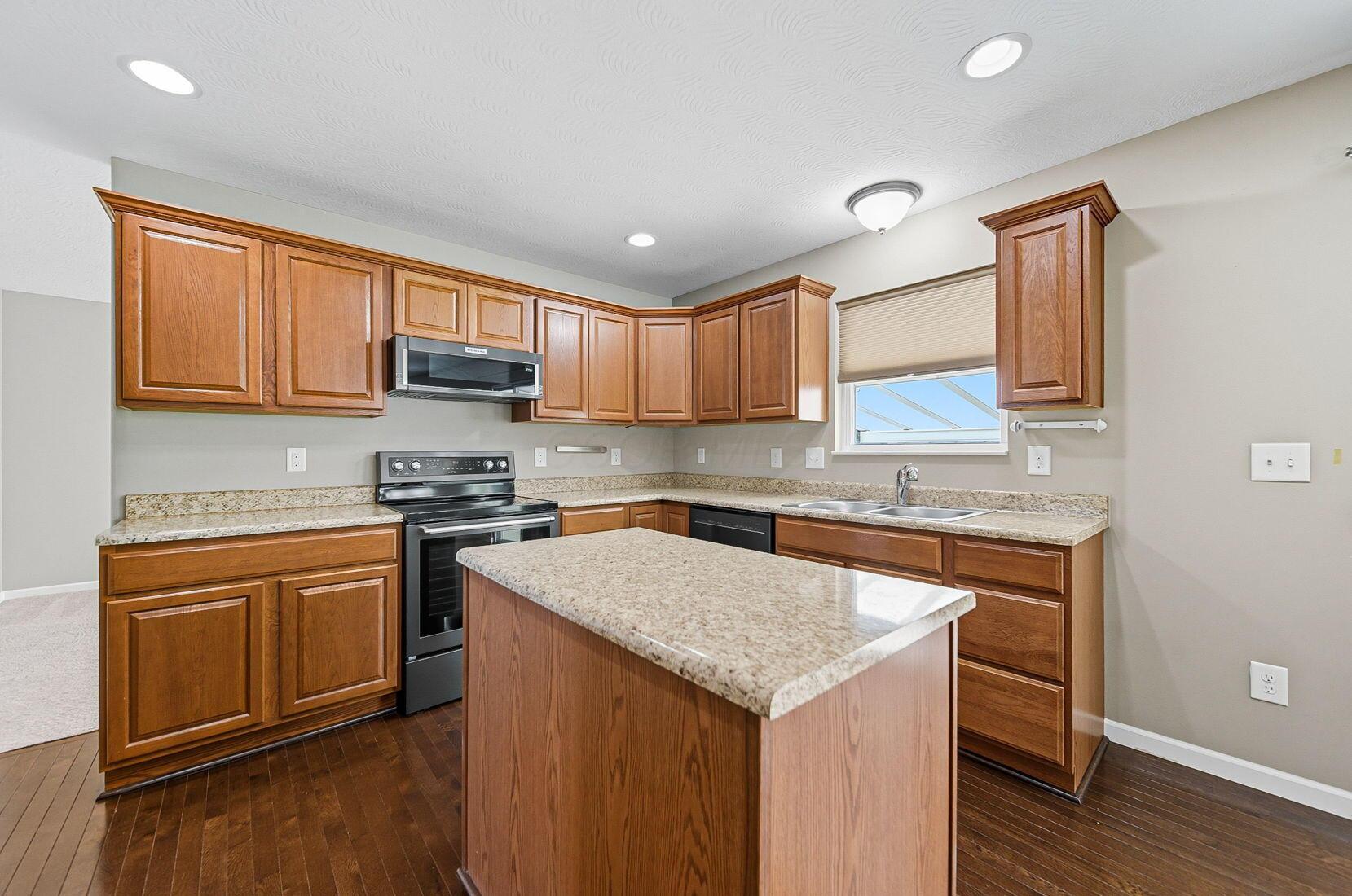 162 Spring Flower Way Etna, OH 43062 - Photo 10 of 61 19-web-or-mls-Justin Schone - 162 Spring