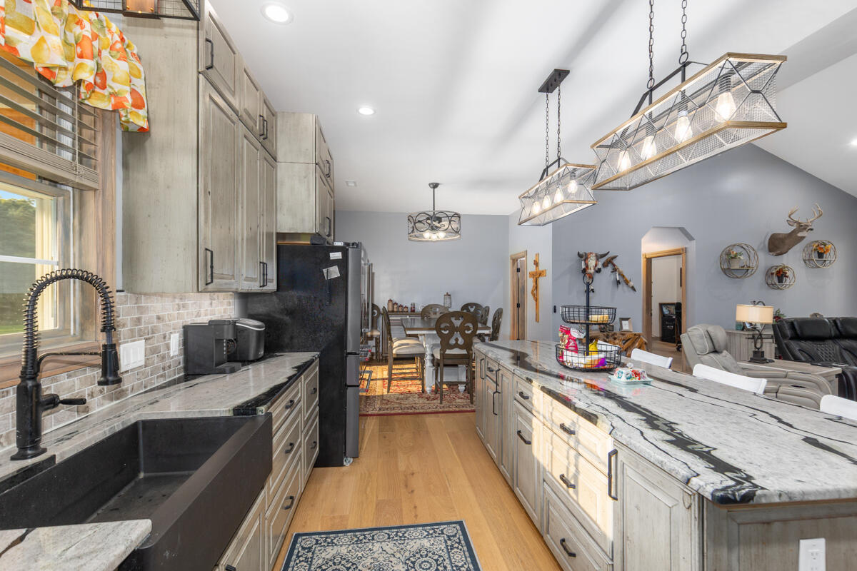 6432 Marsh Road Plainwell, MI 49080 - Photo 15 of 54 IMG_1013