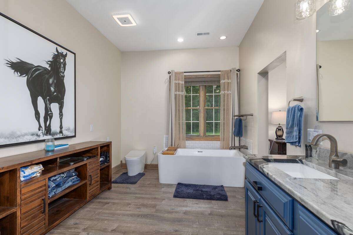 6432 Marsh Road Plainwell, MI 49080 - Photo 23 of 54 IMG_1021