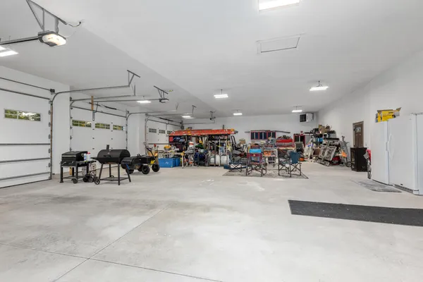 $750,000 | 6432 Marsh Road, Plainwell, MI 49080