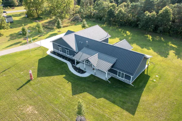 $750,000 | 6432 Marsh Road, Plainwell, MI 49080