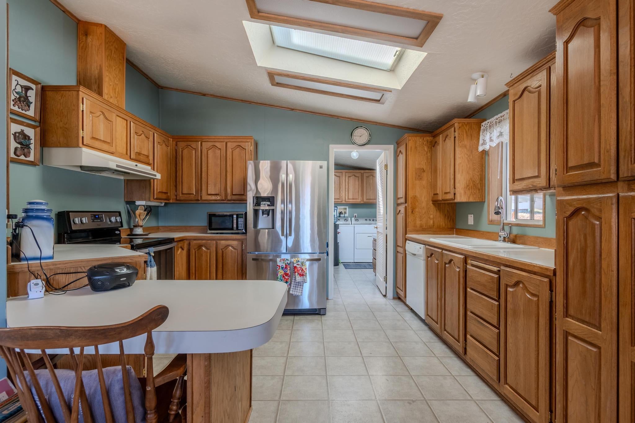 3955 South Stage Road, Unit 72 Medford, OR 97501 - Photo 9 of 28 01-11