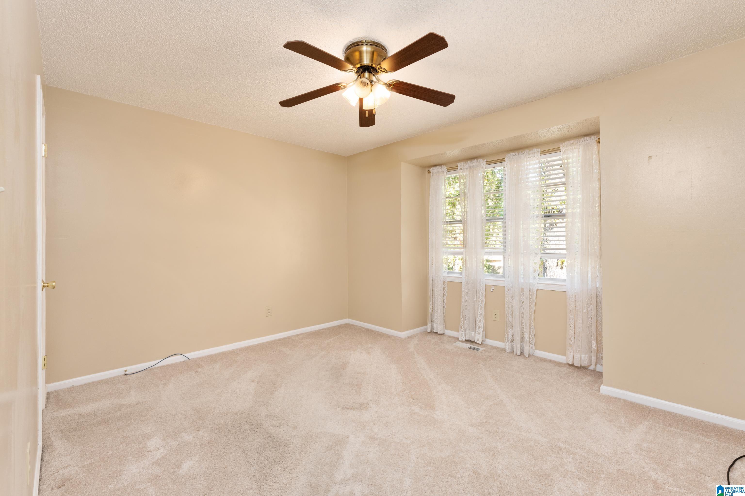 299 Fran Drive Alabaster, AL 35007 - Photo 34 of 40