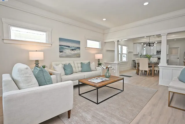 $998,000 | 3914 Agua Vista Street, Oakland, CA 94601