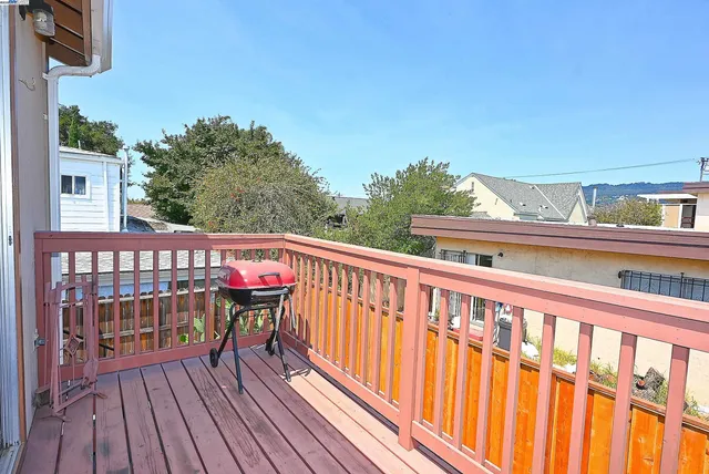 $998,000 | 3914 Agua Vista Street, Oakland, CA 94601