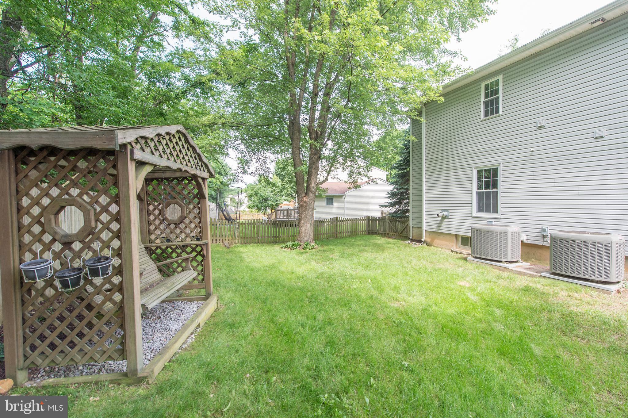 7318 Torran Rocks Way Gaithersburg, MD 20879 - Photo 5 of 30 Exterior (Front)