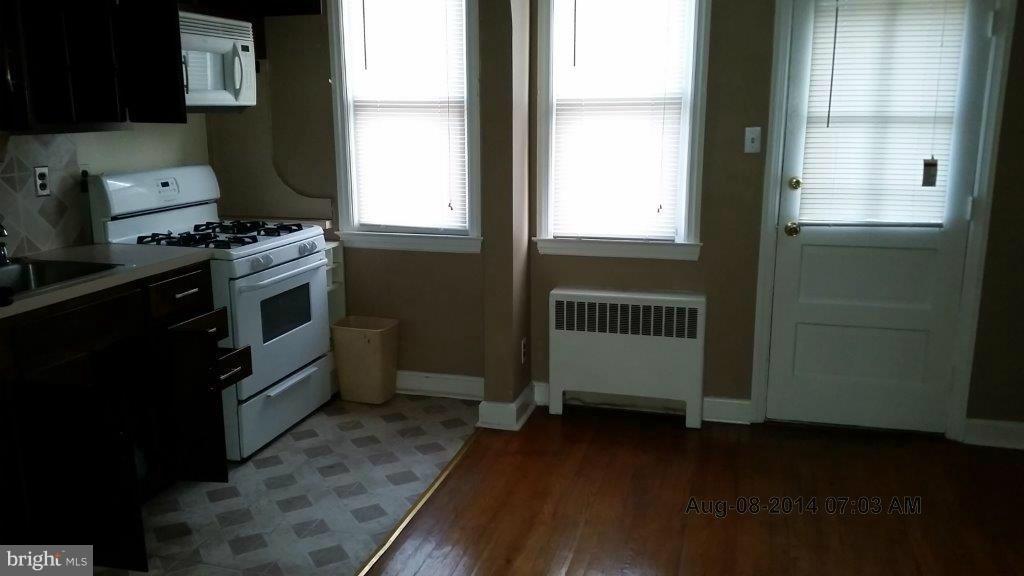 3564 Benzinger Road Baltimore, MD 21229 - Photo 4 of 10 Kitchen