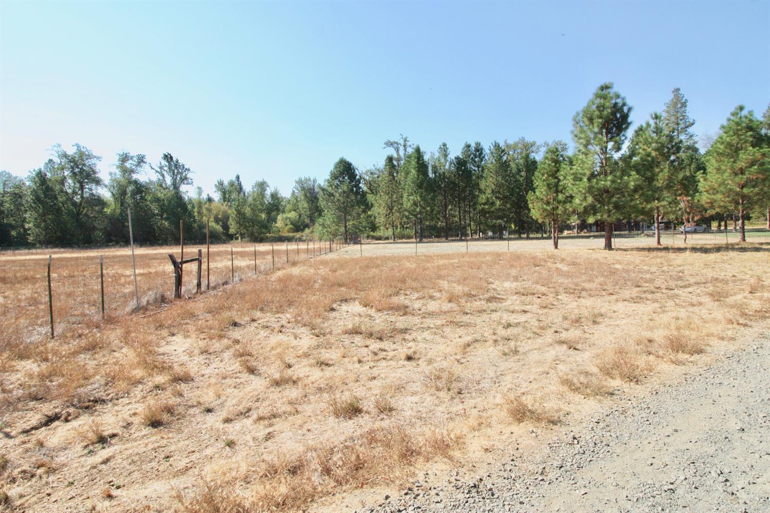 9398 Yuba Ranch Way Oregon House, CA 95962 - Photo 7 of 23