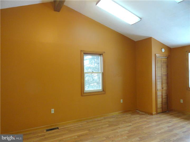 78 Passmore Road Bechtelsville, PA 19505 - Photo 10 of 25 Bedroom - Main