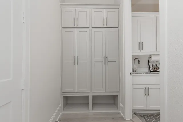 $750,000 | 22012 Canyon Trail Way, Porter, TX 77365