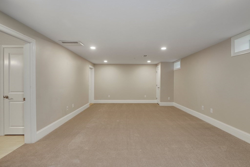 138 Brookview Road, Unit 138 Franklin, MA 02038 - Photo 37 of 42 Gallery Image 37