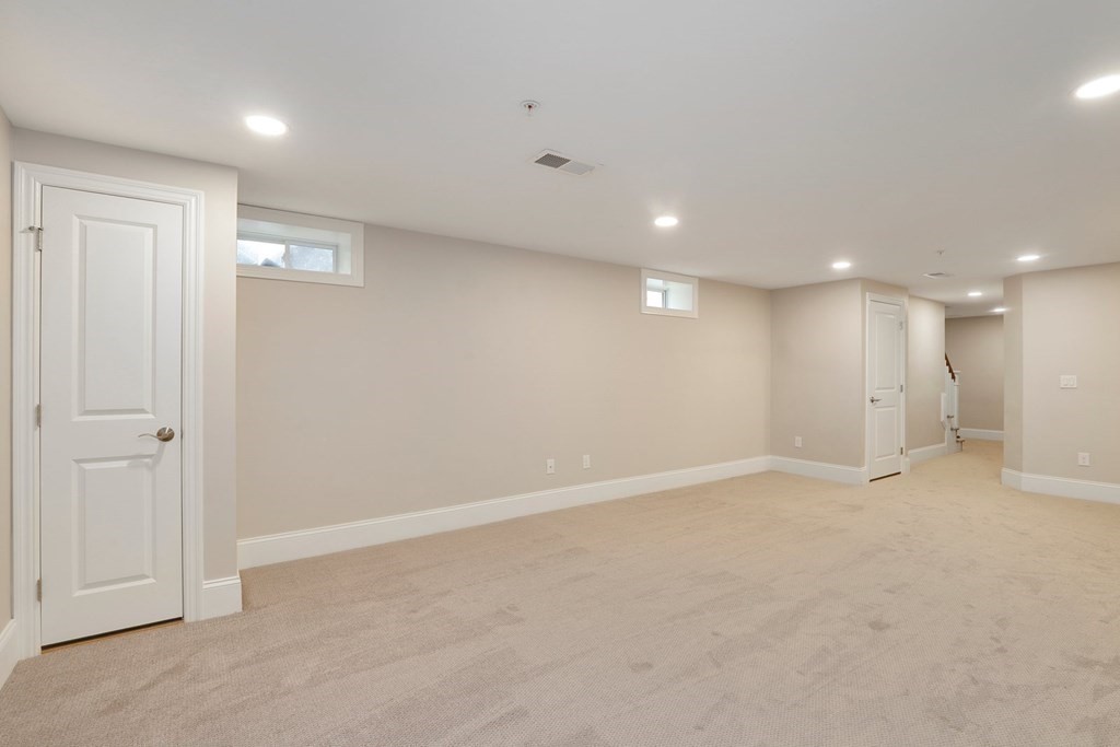 138 Brookview Road, Unit 138 Franklin, MA 02038 - Photo 39 of 42 Gallery Image 39