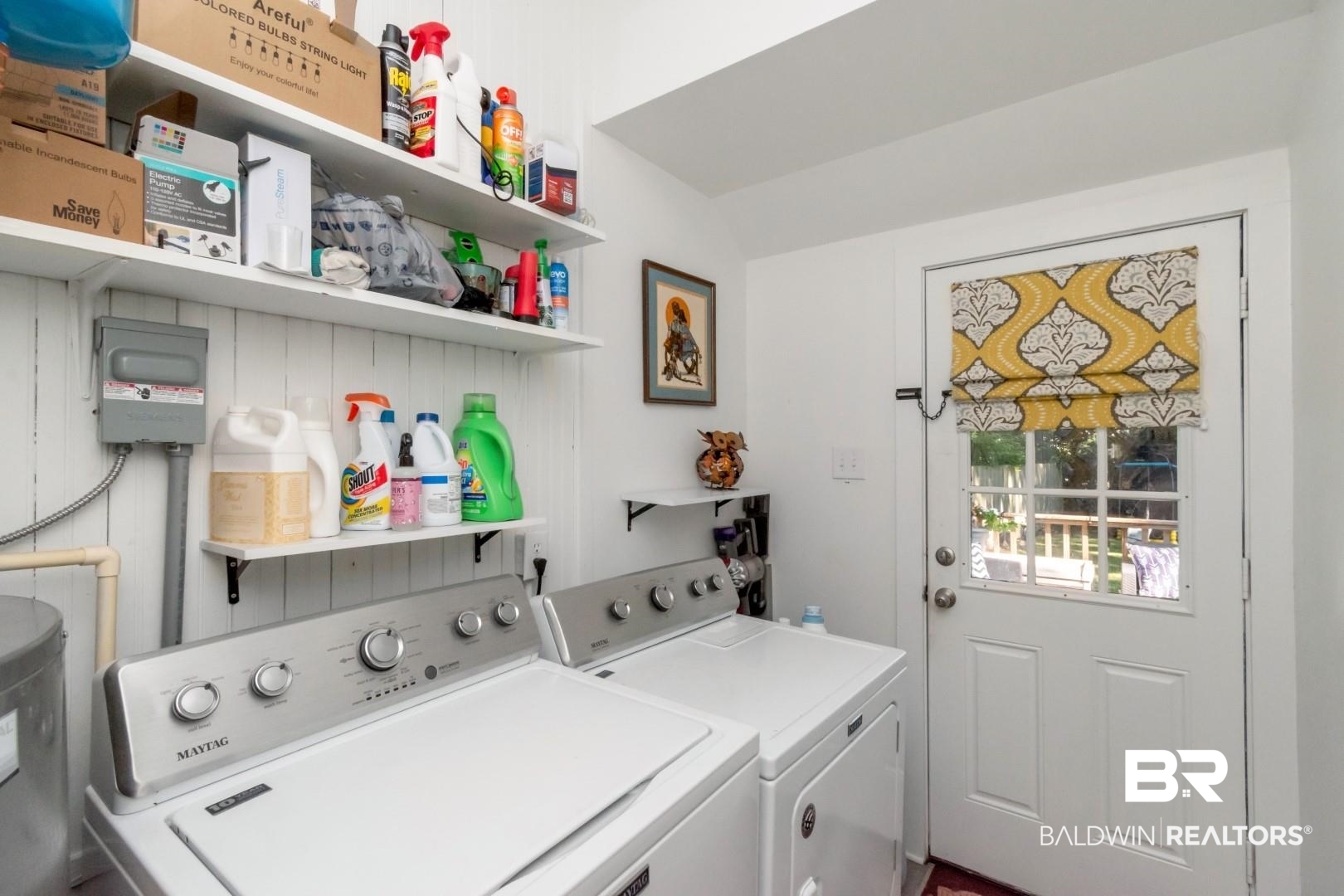 116 Item Avenue Mobile, AL 36607 - Photo 18 of 33 Laundry room featuring separate washer and dryer
