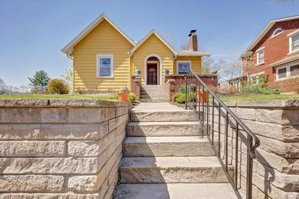 $349,000 | 824 South Park Avenue, Bloomington, IN 47401