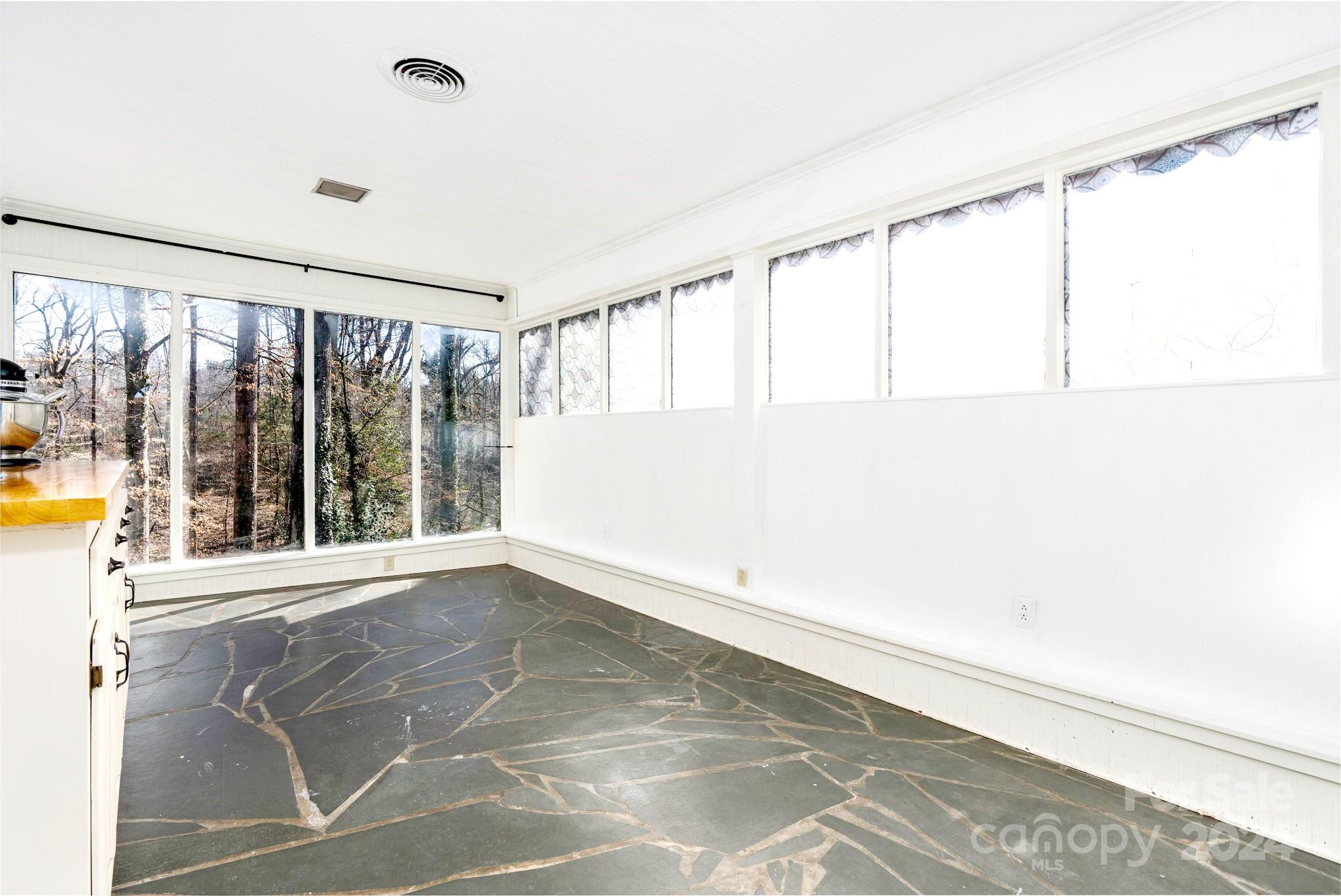 227 Country Club Road, Unit 29 Shelby, NC 28150 - Photo 16 of 21 Gallery Image 16