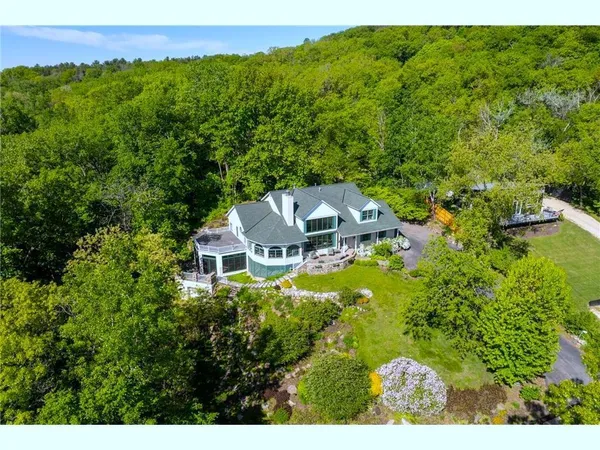 $1,550,000 | 28589 Lake Street, Frontenac, MN 55026
