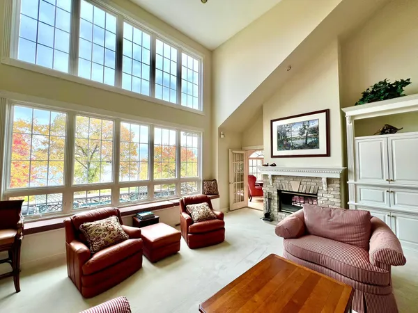 $1,550,000 | 28589 Lake Street, Frontenac, MN 55026