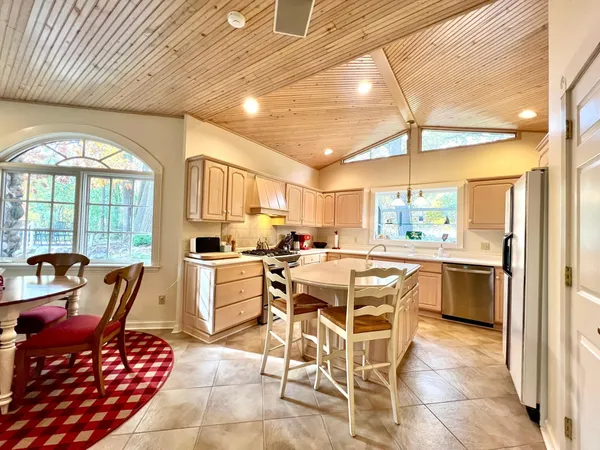 $1,550,000 | 28589 Lake Street, Frontenac, MN 55026