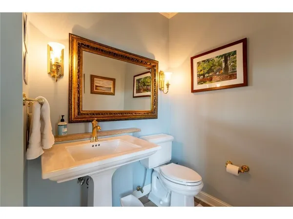 $1,550,000 | 28589 Lake Street, Frontenac, MN 55026