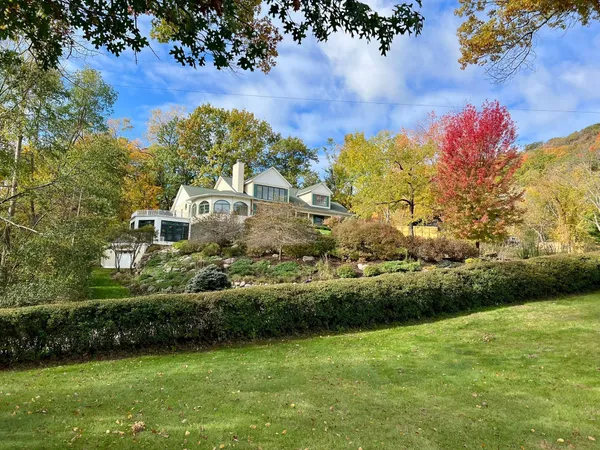 $1,550,000 | 28589 Lake Street, Frontenac, MN 55026