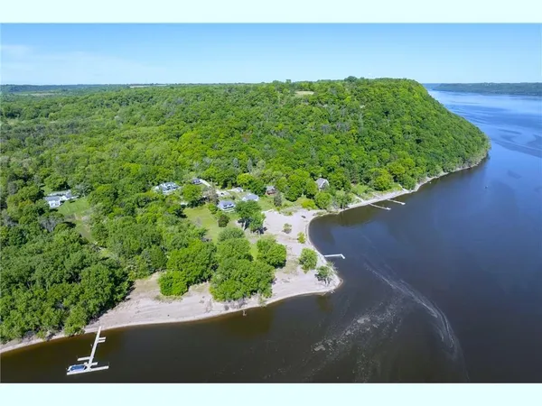 $1,550,000 | 28589 Lake Street, Frontenac, MN 55026
