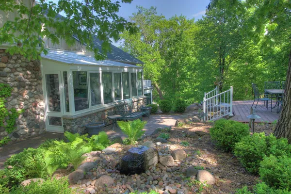 $1,550,000 | 28589 Lake Street, Frontenac, MN 55026