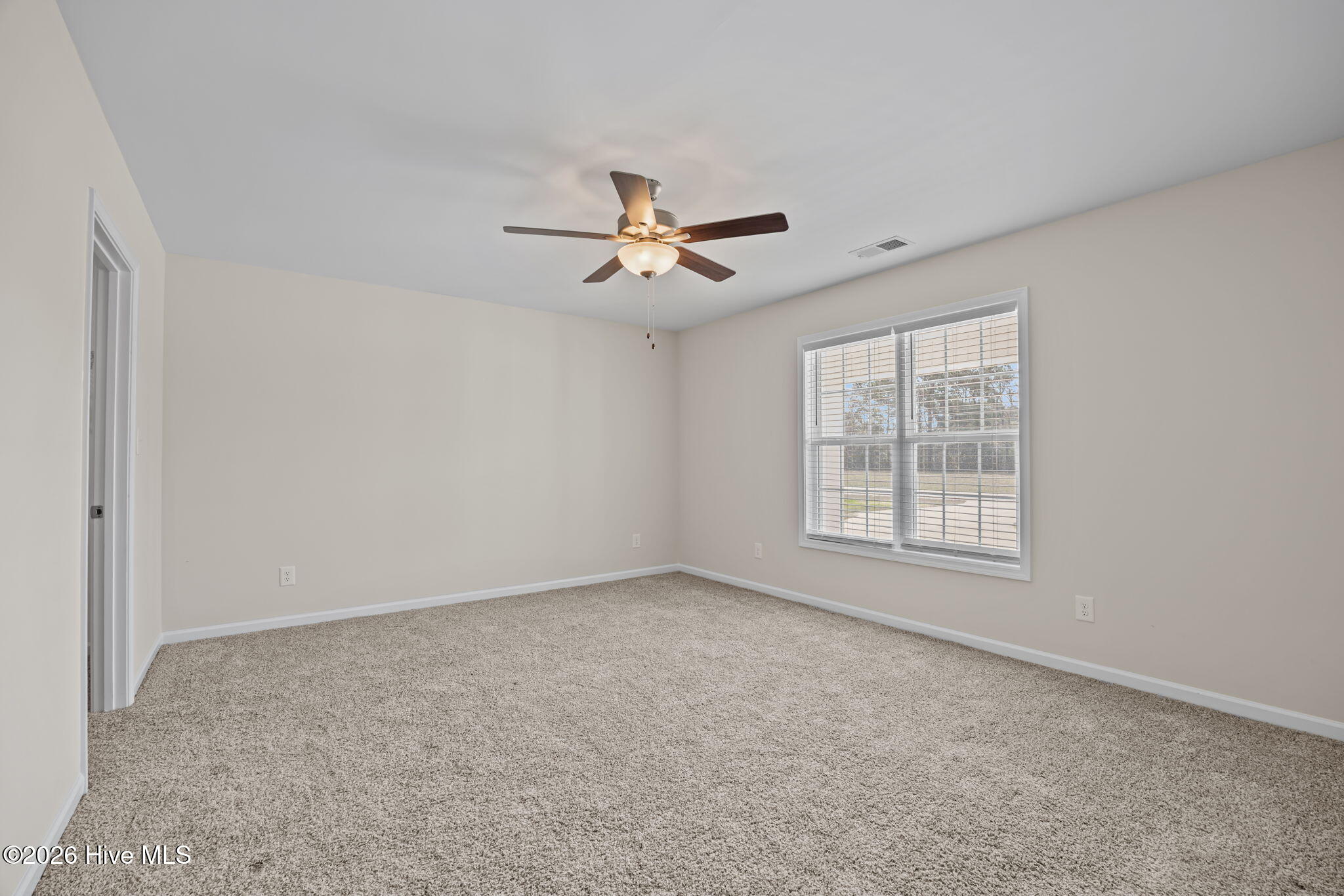621 West Beaufort Road Beaufort, NC 28516 - Photo 18 of 38 2nd Bedroom