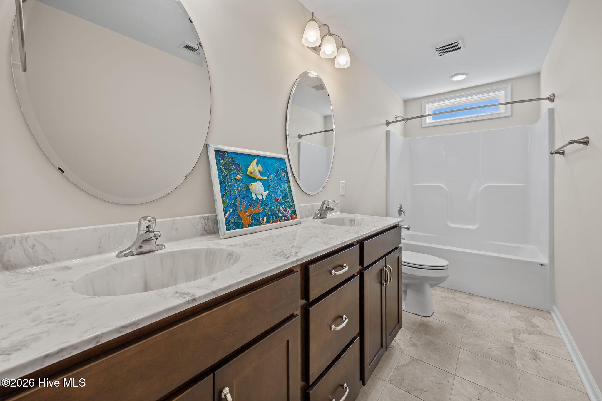 621 West Beaufort Road Beaufort, NC 28516 - Photo 22 of 38 Hall Bath