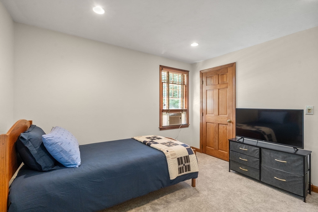 2 Angelo Way Franklin, MA 02038 - Photo 23 of 42
