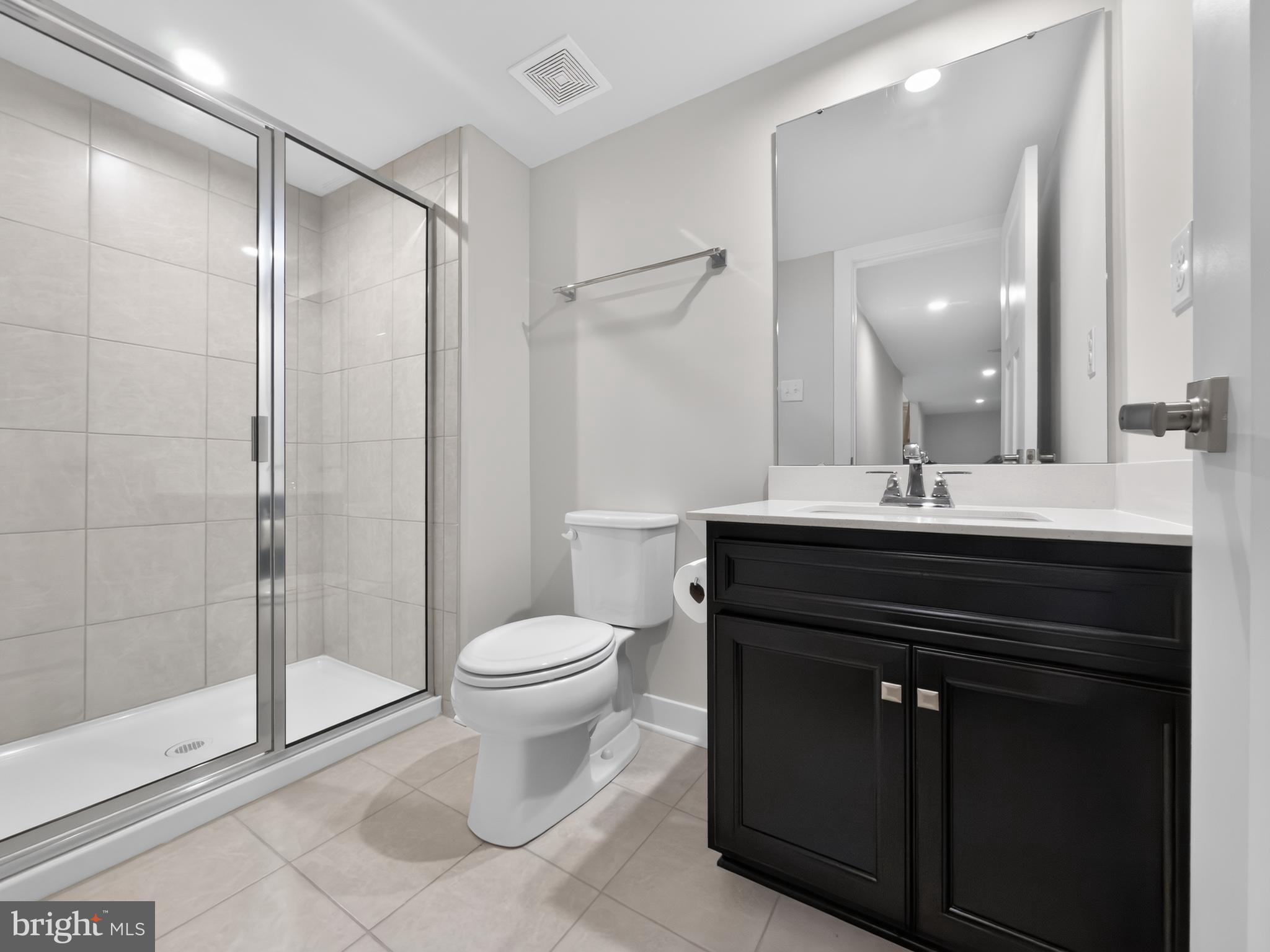 1061 Lifford Road Cheltenham, PA 19012 - Photo 29 of 39