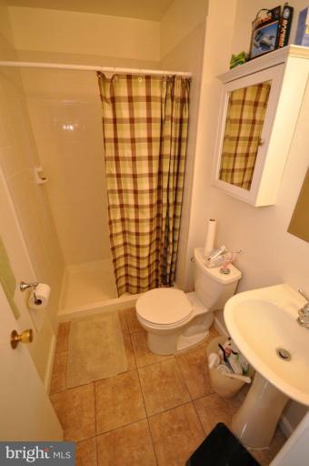 1509 Coat Ridge Road Herndon, VA 20170 - Photo 30 of 30 Bedroom (Master)