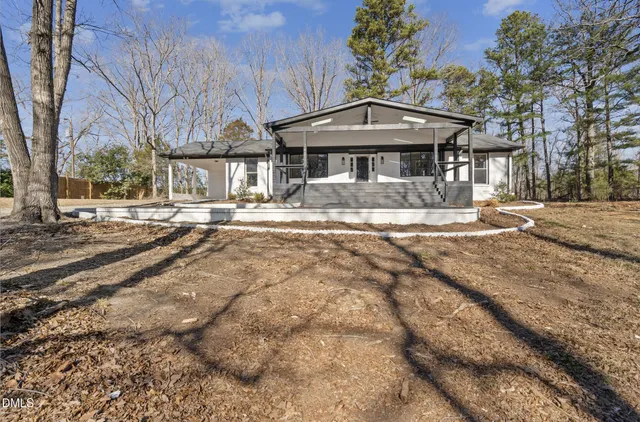 $2,300 | 240 Forestwood Park Road, Sanford, NC 27330