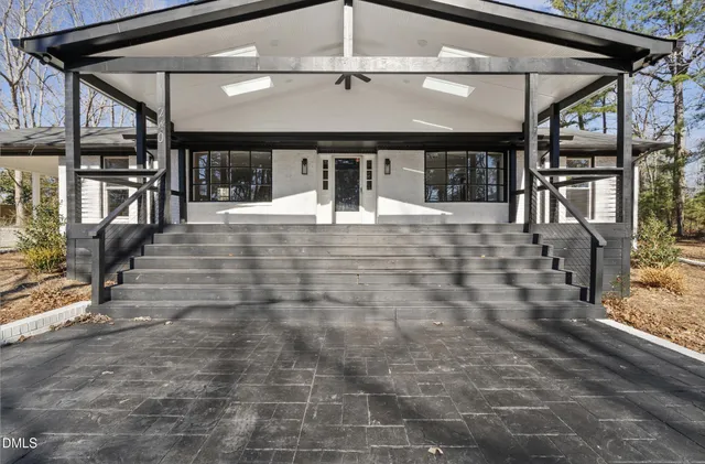 $2,300 | 240 Forestwood Park Road, Sanford, NC 27330