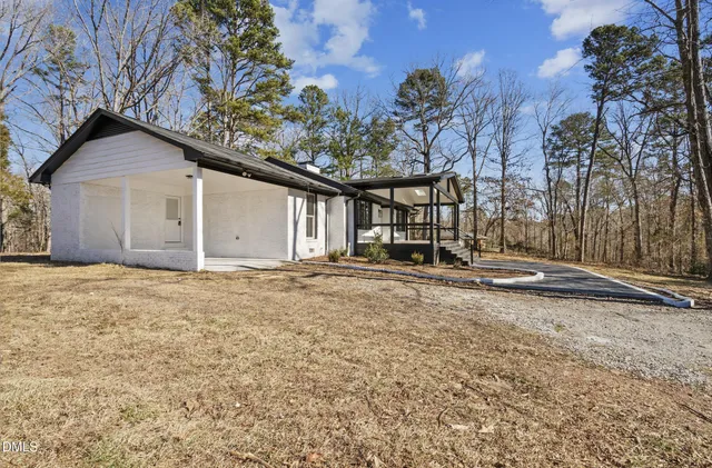 $2,300 | 240 Forestwood Park Road, Sanford, NC 27330