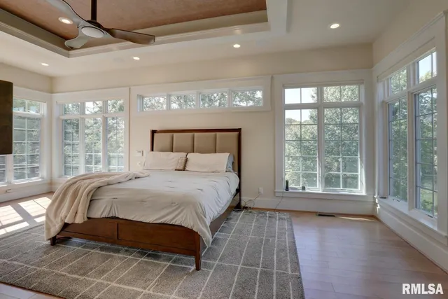 $695,500 | 100 South Quail Walk Road, Macomb, IL 61455