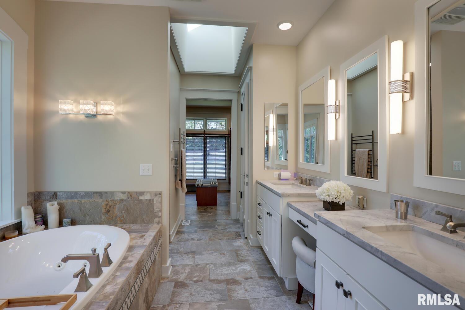 100 South Quail Walk Road Macomb, IL 61455 - Photo 23 of 59