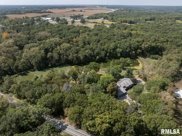 $695,500 | 100 South Quail Walk Road, Macomb, IL 61455