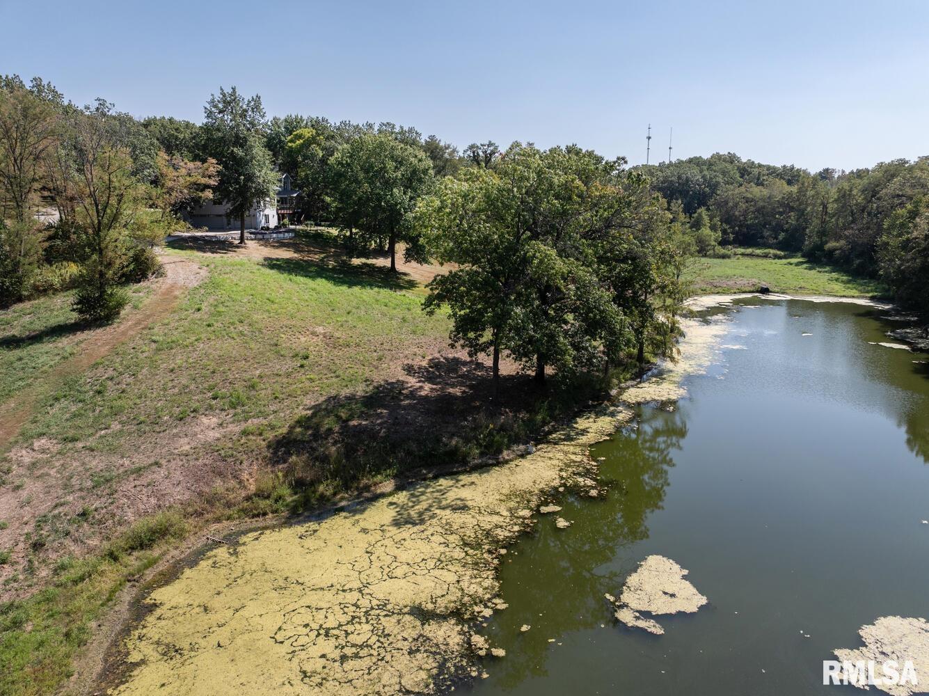 100 South Quail Walk Road Macomb, IL 61455 - Photo 8 of 59