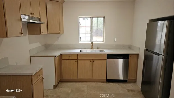 $3,799 | 14635 Astoria Street, Unit BACK HOUSE, Sylmar, CA 91342