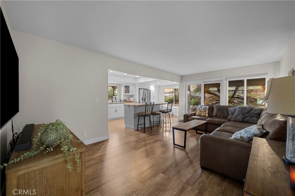 24638 Sagecrest Circle Stevenson Ranch, CA 91381 - Photo 13 of 38